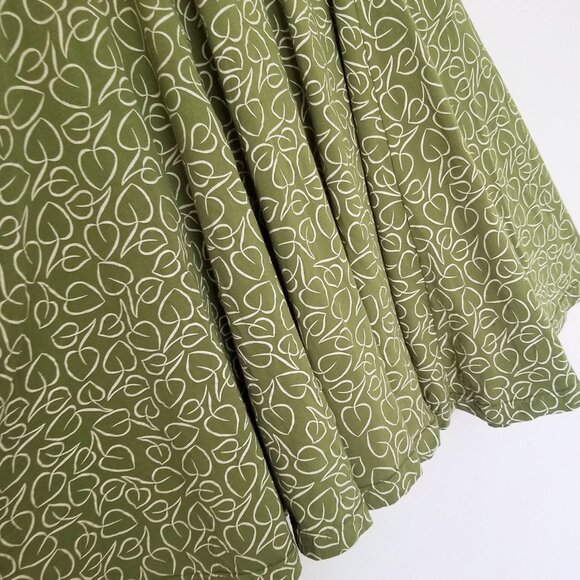 Effie's Heart Green Midi Dress with White Leaf Pattern - Picture 14 of 15